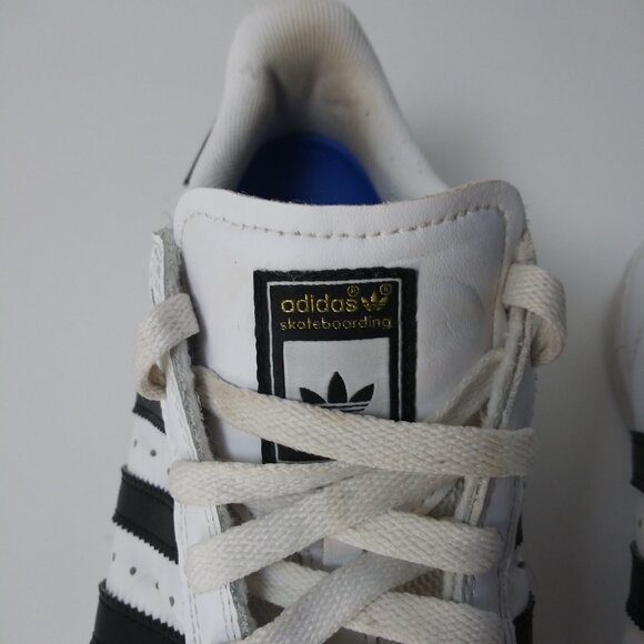 Adidas Superstar Sneakers White Black Men\'s 7 EUC